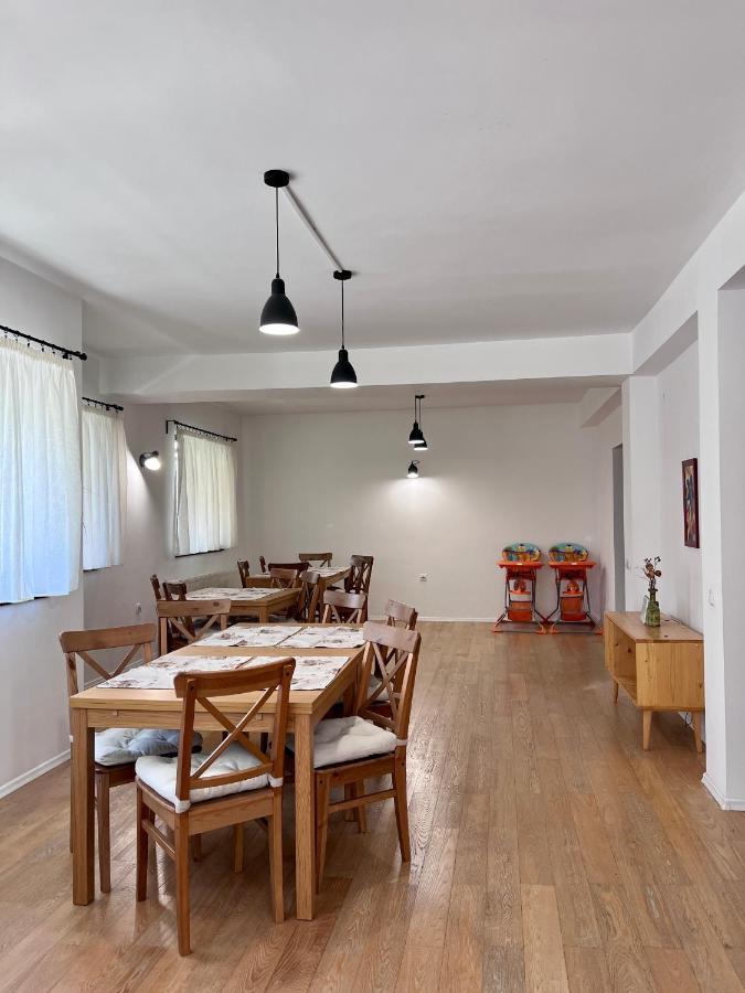 Villa Nova Бран Екстериор снимка