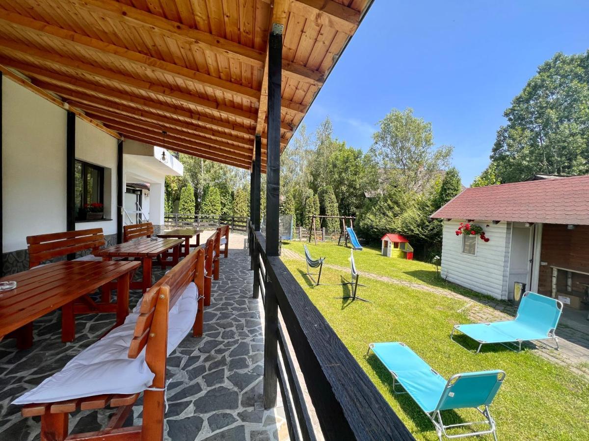 Villa Nova Бран Екстериор снимка