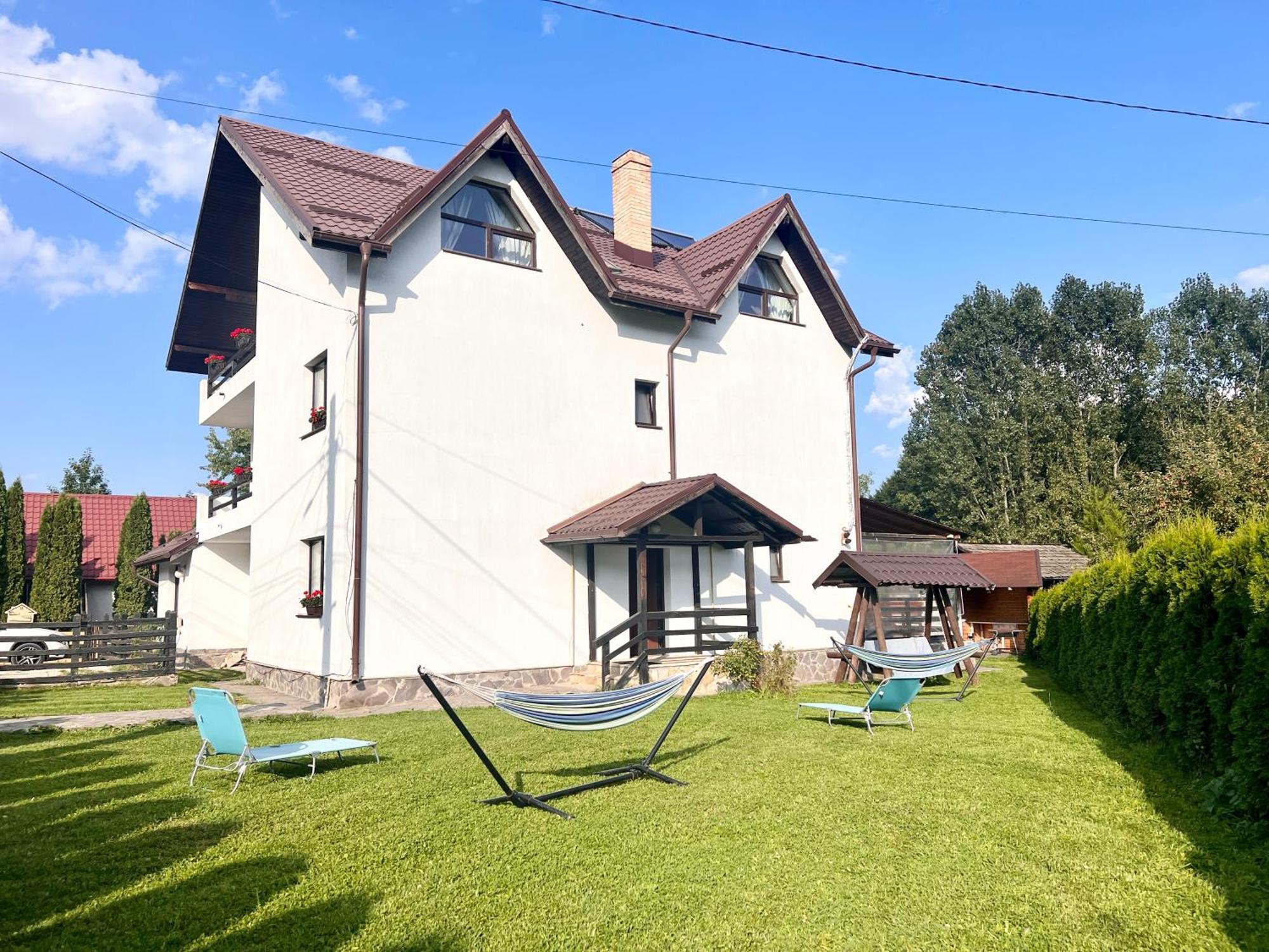 Villa Nova Бран Екстериор снимка